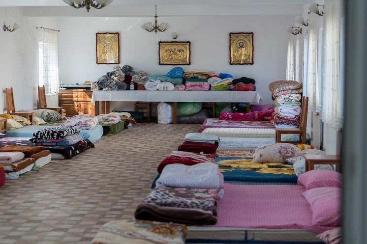 Zu Beginn des Großen Krieges wurde jeder Raum für die provisorische Notunterbringung genutzt. Inzwischen sind fast alle ukrainischen Familien in Wohnungen gezogen.