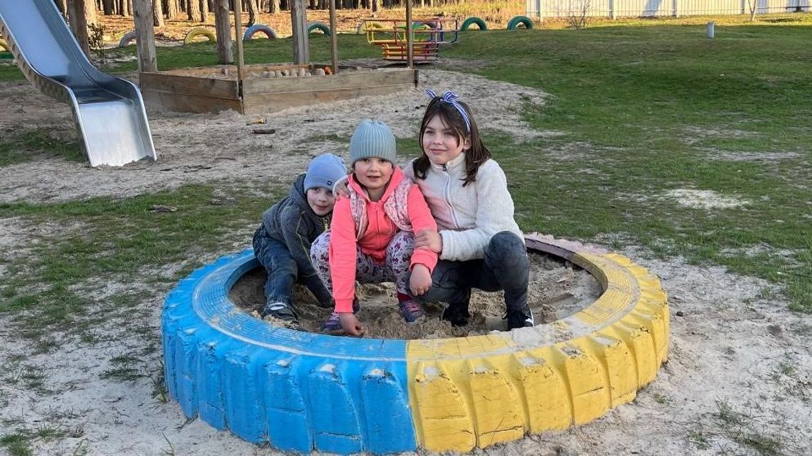 Kinder finden einen Platz für Gemeinschaft im Zentrum in Tscherkasy