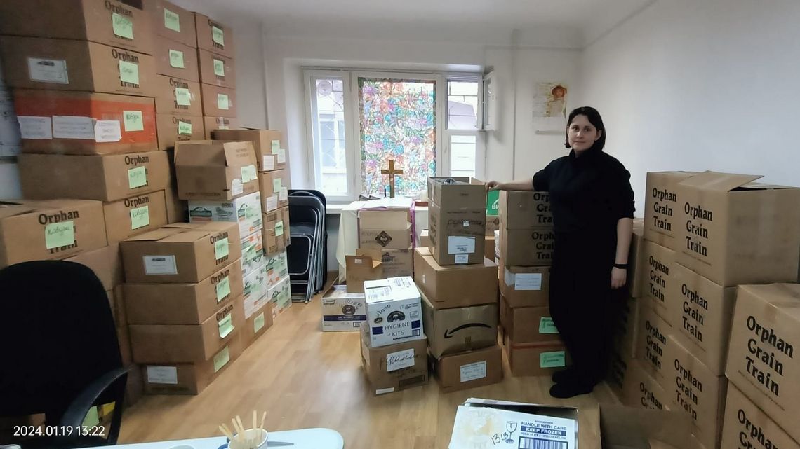 Materielle Hilfe für Menschen ohne Wohnsitz wird vom House of Mercy aus professionell organisiert.